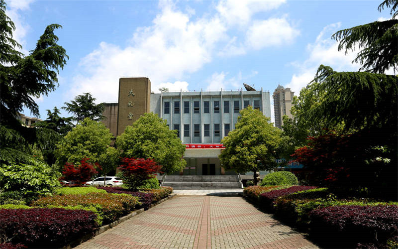 大礼堂